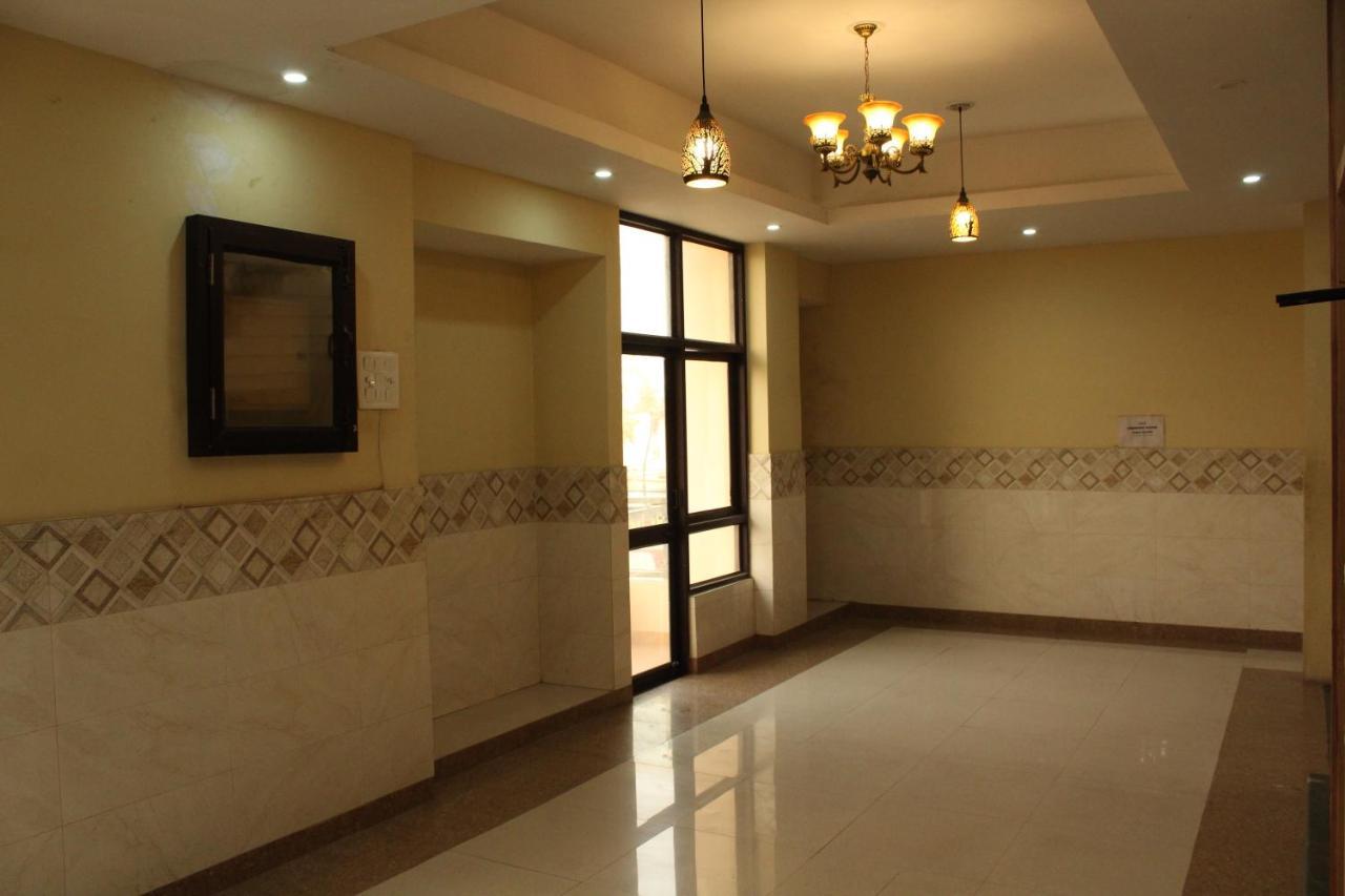 Wellness Home Lucknow Exteriör bild