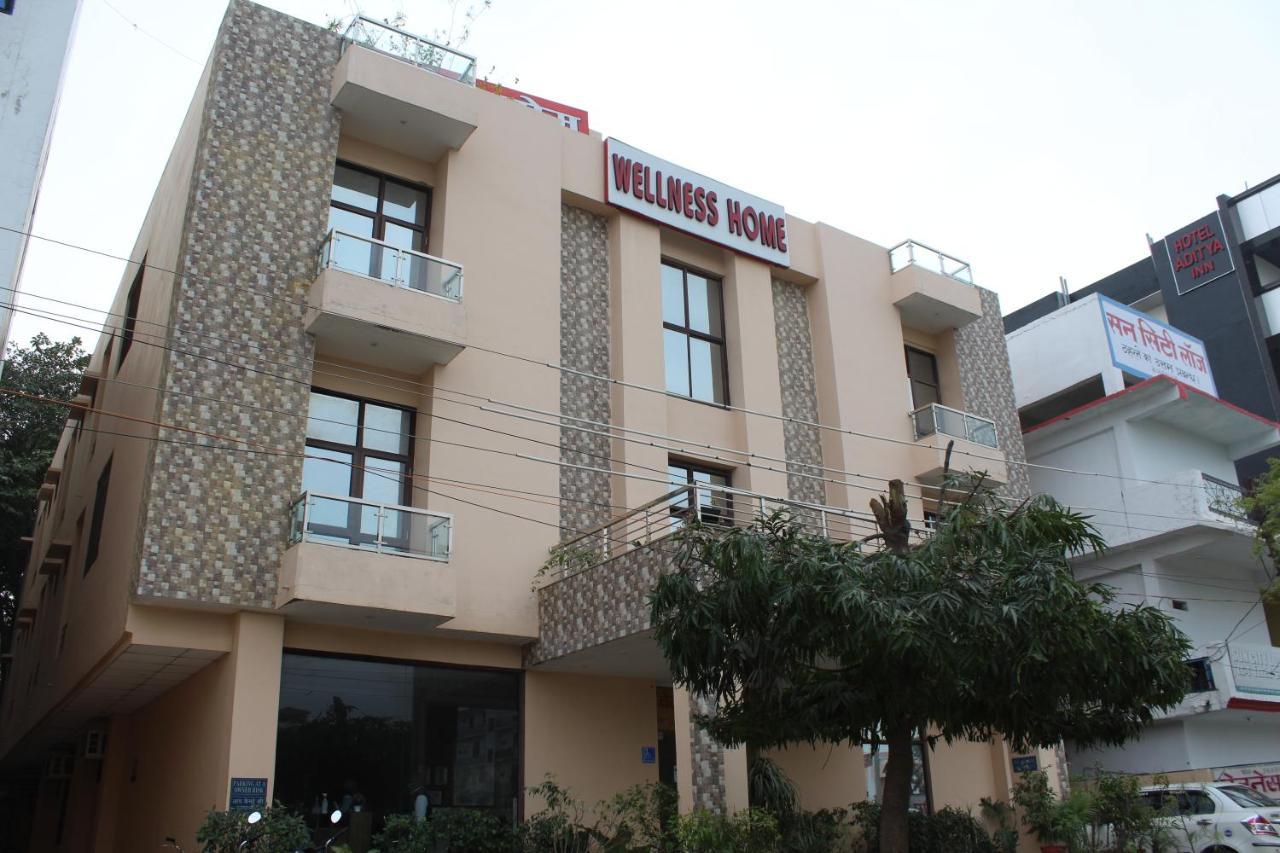 Wellness Home Lucknow Exteriör bild